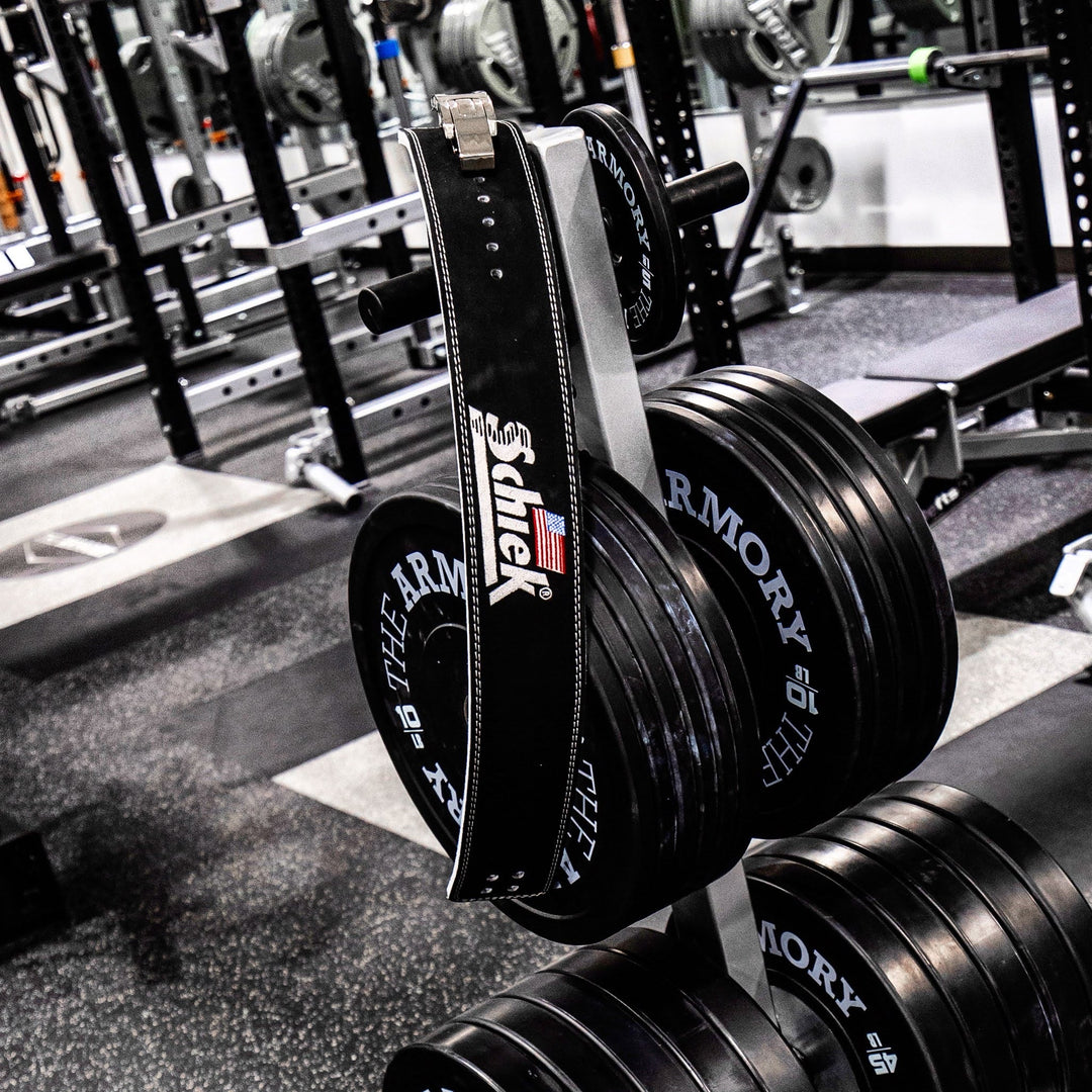 Nylon vs Leather Lifting Belts: Which Is Right for You?